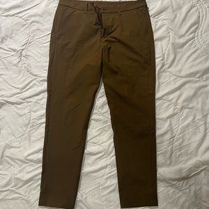 Lululemon abc cropped pants. Brown. 33 Waist